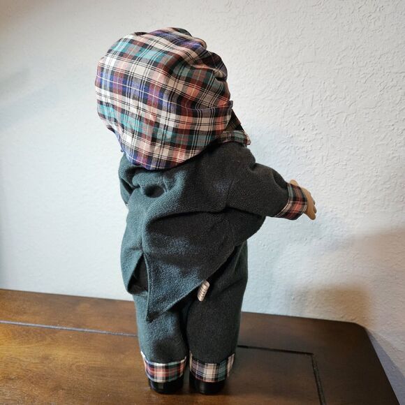 Vintage Wind Up Musical Moving Porcelain 12" Clown Doll in box pre-owned - Picture 2 of 5